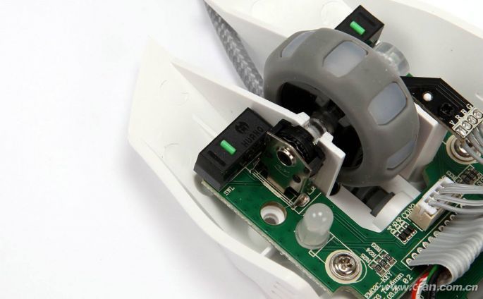 如何挑合用的鼠标?鼠标手感好坏就看这5个按键!